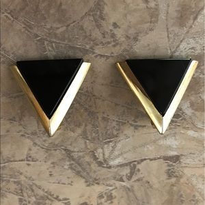 VINTAGE EARRINGS